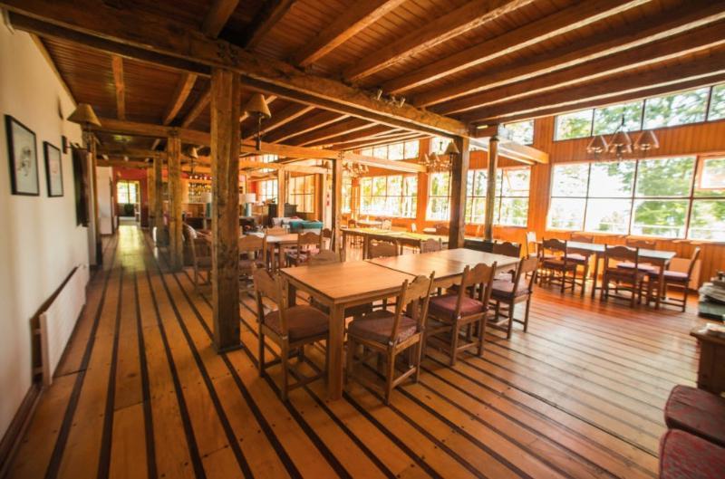 Hotel Yelcho En La Patagonia Coyhaique Exterior foto